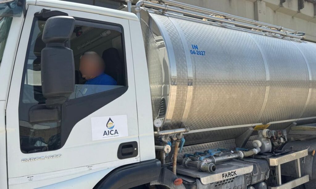Sette nuove autobotti per il servizio idrico agrigentino, AICA ringrazia la Regione, la Protezione Civile, l’Ati e la Prefettura